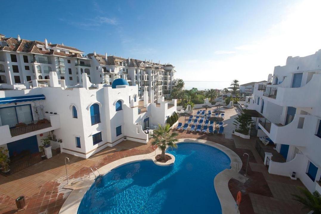 28 Mikonos Playa In Puerto De La Duquesa 2 Bed 2 Bath Apartment Ideally Located To The Beach & Marina Castillo de Sabinillas Екстер'єр фото
